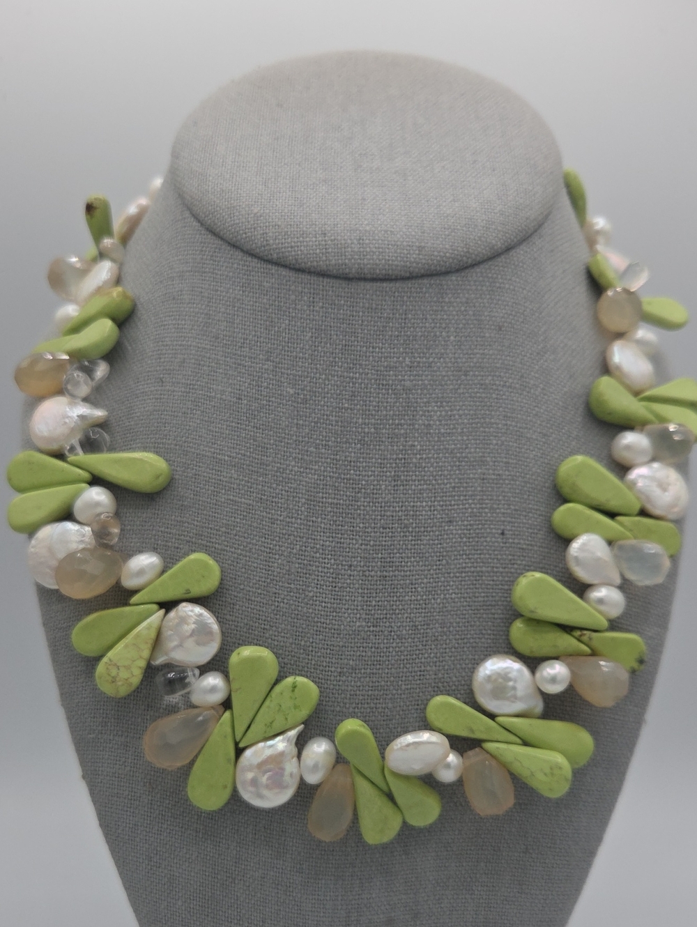 5 for $25! Handmade Green Stone Pearl Statement Necklace